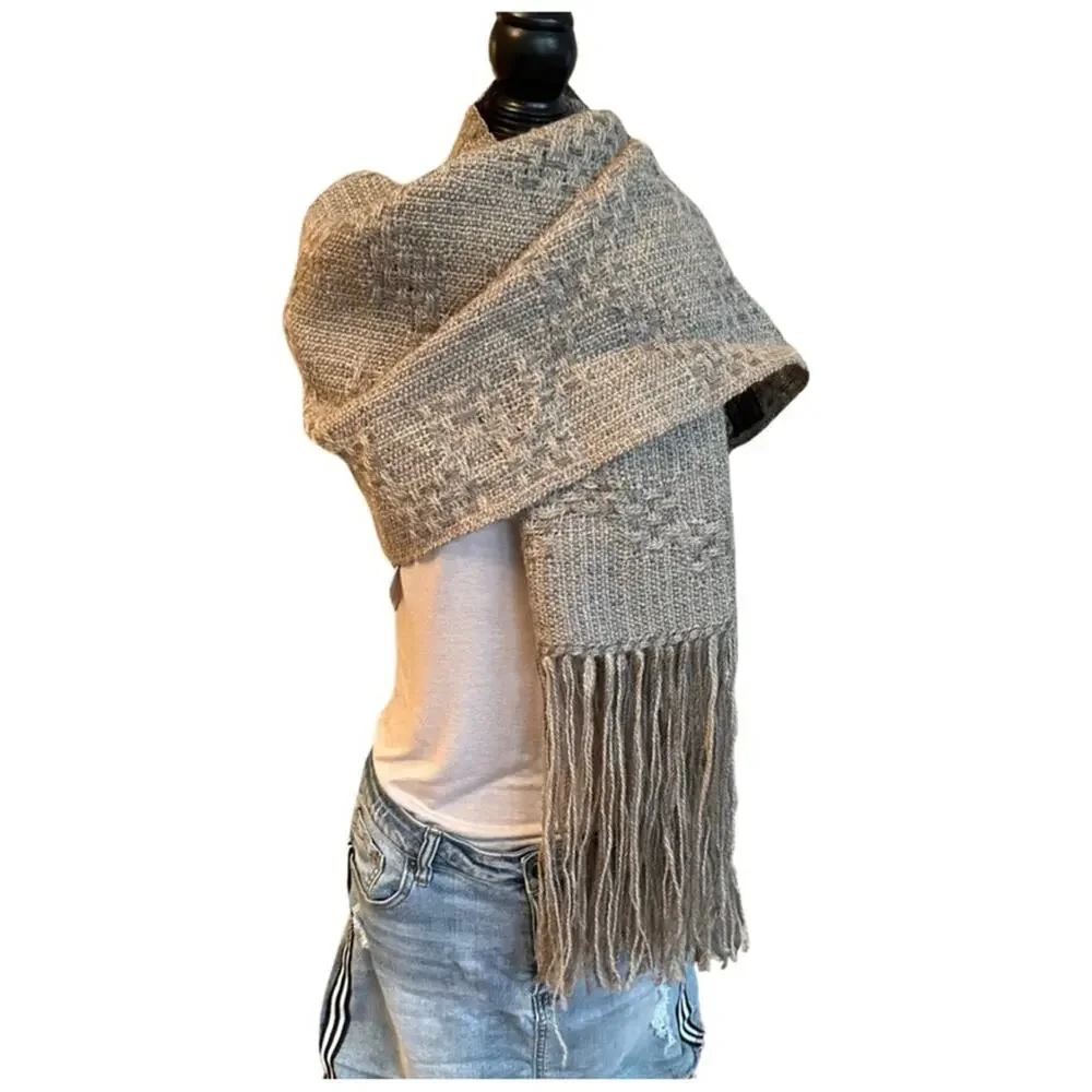 GENOPALETTE women's scarf shawl 100% undyed wool